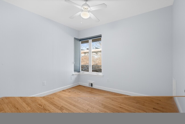 Building Photo - 1407 Leegate Rd NW