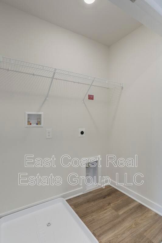 Building Photo - 413 Eclipse St