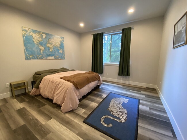 Building Photo - Elevated Modern Living in the Trees of Sudden Valley