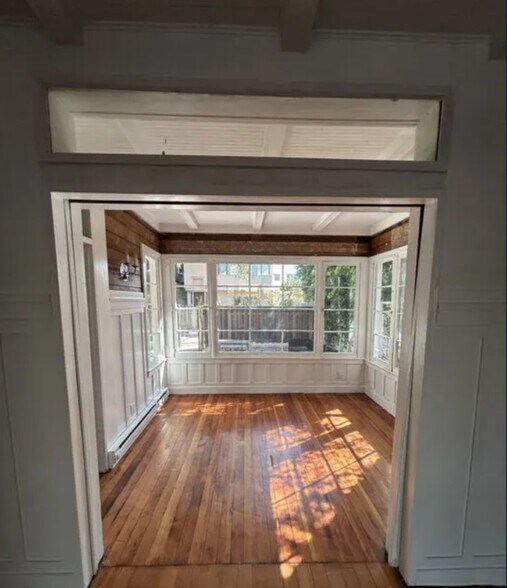 Building Photo - 49 Dudley Ave