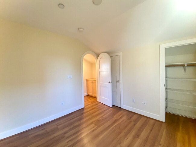 Building Photo - Modern Fremont Home with Expansive Loft for Rent!