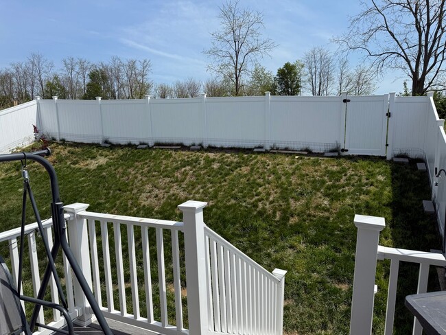 Building Photo - 11106 Gopher Dr N