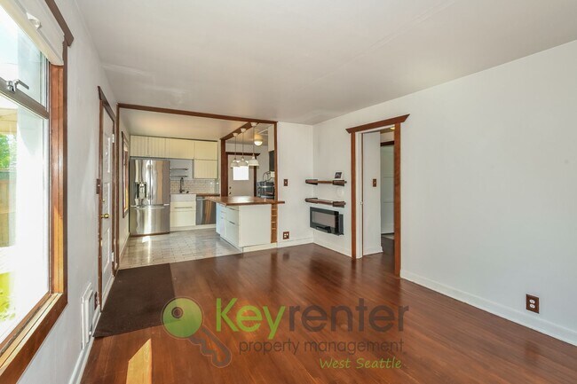 Building Photo - Clean Design and Easy Living in Seattle