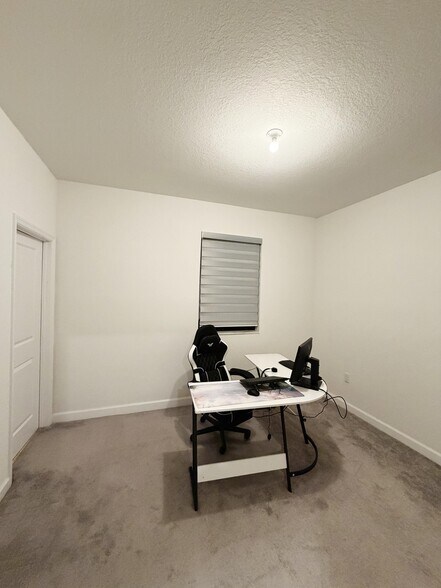 Building Photo - 11363 SW 250th Ter