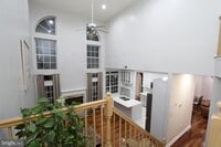 Building Photo - 90 Marion Dr