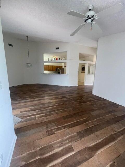 Building Photo - 9761 Boca Gardens Cir N