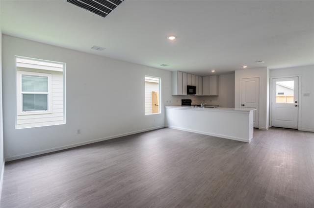 Building Photo - 538 Montclair Ave