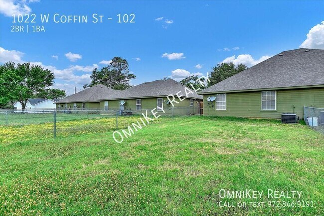 Building Photo - 1022 W Coffin St