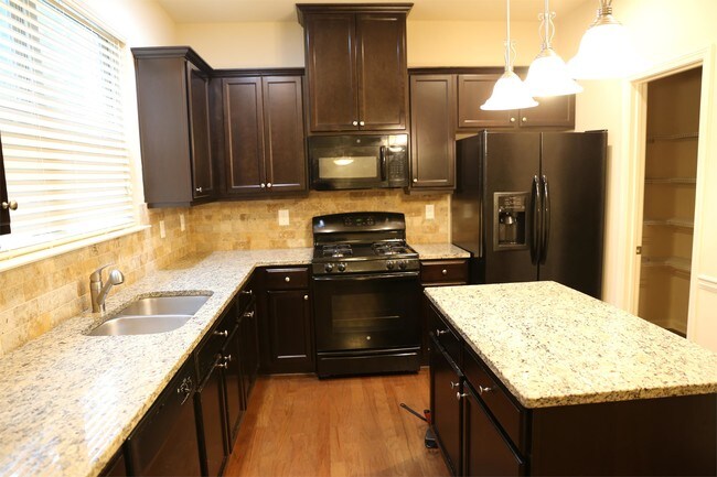 Building Photo - 2654 Sardis Chase Ct