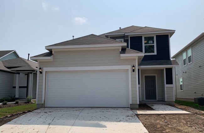 Building Photo - 1607 Adobe Walls Way