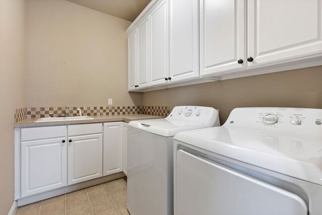 Building Photo - 14781 SW 149th TER