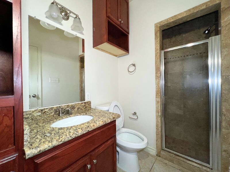 Building Photo - 1601 Jacaman Rd