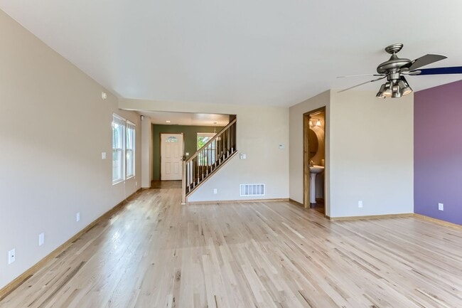 Building Photo - 3 Bedroom 3 Bathroom in Northglenn!
