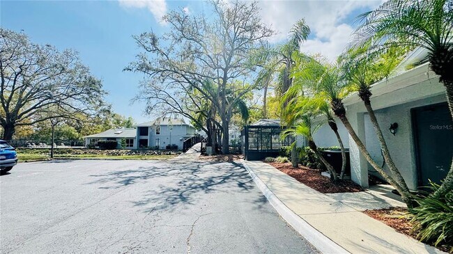 Building Photo - 7145 E Bank Dr