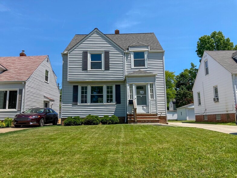 Primary Photo - 1121 Winston Rd