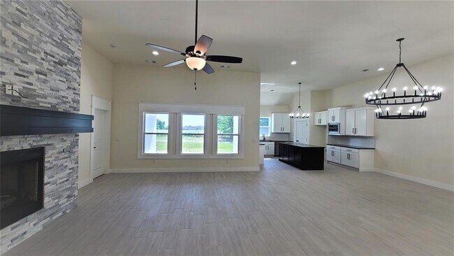 Building Photo - 108 Tralee Ln