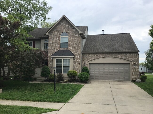 Building Photo - 1131 Clark Dr