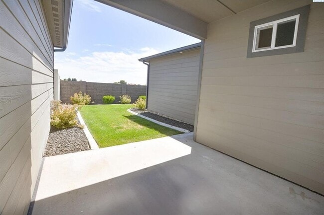 Building Photo - 2730 Friesian Ct