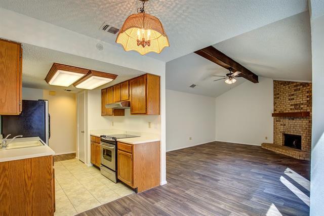 Building Photo - 6406 Springfield Dr