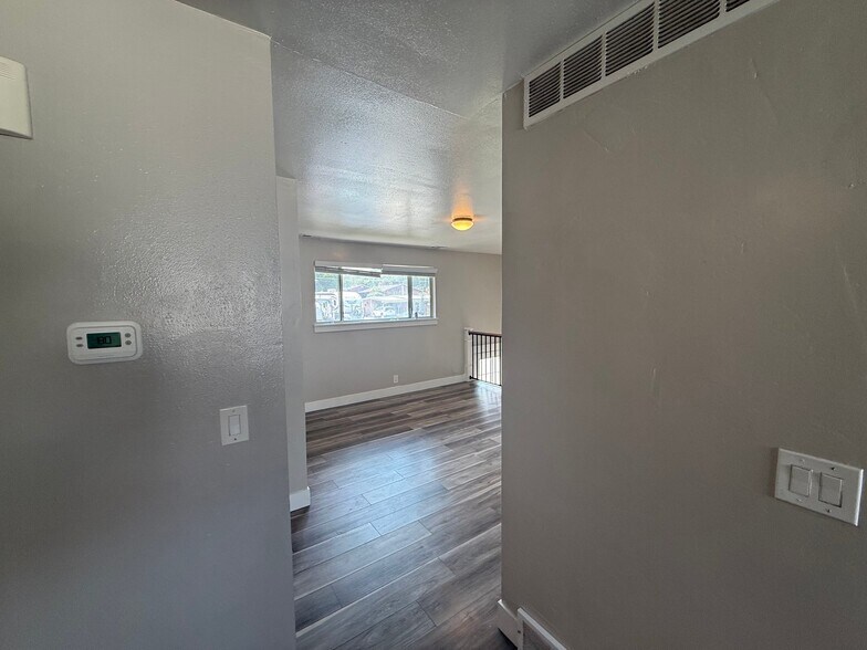 Building Photo - 2054 N 940 W