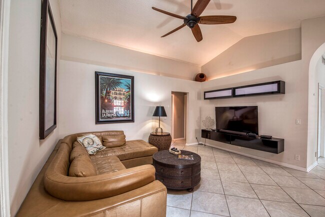 Building Photo - 149 Cypress Cove