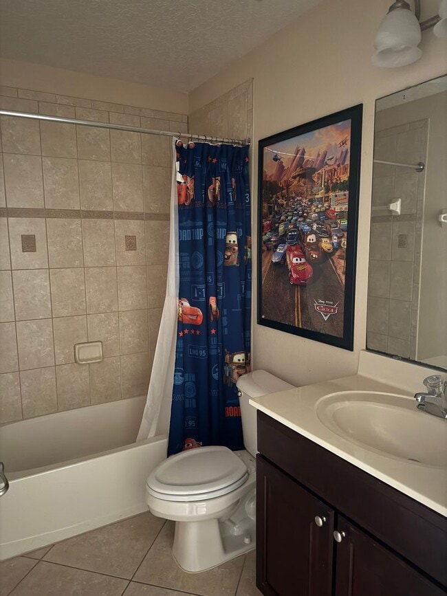 Building Photo - 860 Assembly Ct