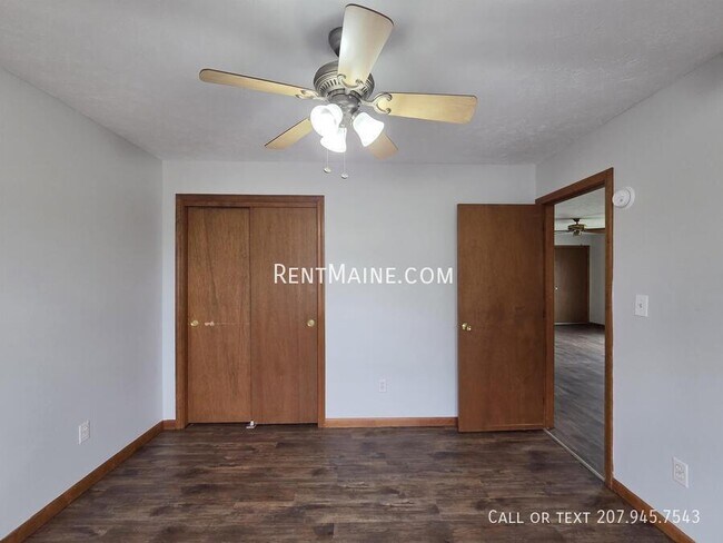 Building Photo - 6 Hartley St