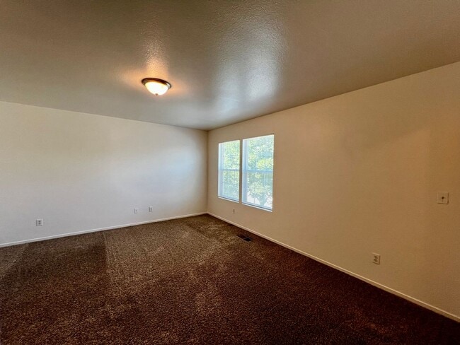 Building Photo - 1230 Sunup Dr