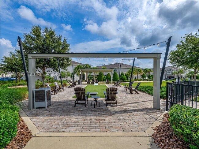 Building Photo - 19385 Monarch Wind Way