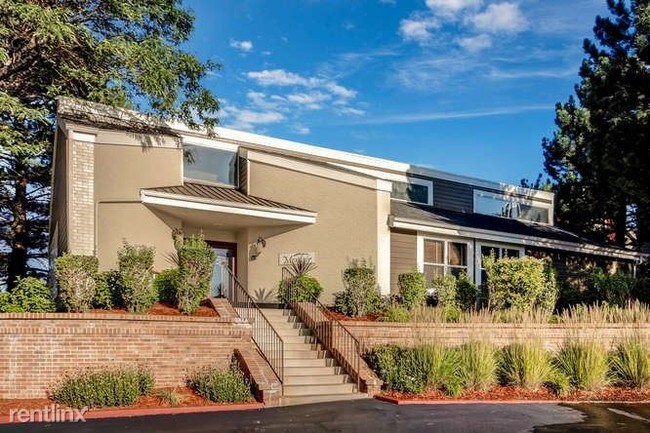 Building Photo - 8901 Grant St