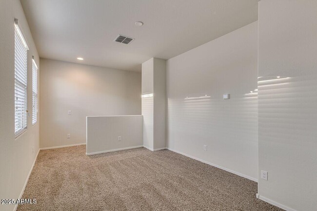 Building Photo - 16910 N Rosa Dr