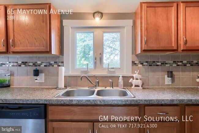 Building Photo - 2 Bedroom Bungalow in Elizabethtown!