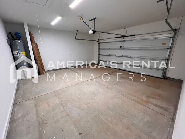 Building Photo - MOVE IN SPECIAL!!! New Construction Home for Rent in Robertsdale, AL!!! AVAILABLE NOW! Sign a 13 ...