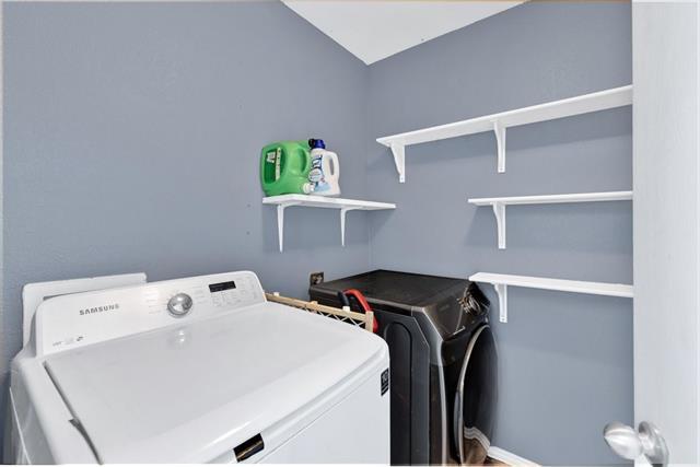 Building Photo - 8925 Sun Haven Way