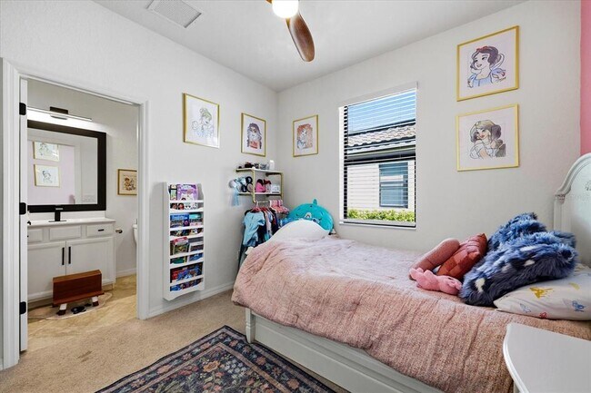 Building Photo - 17234 Blue Rdg Pl