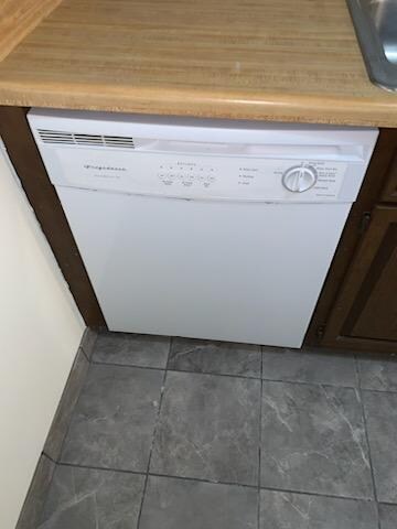 Building Photo - 7512 N Granville Rd