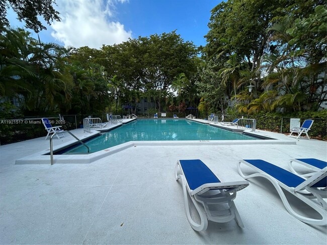 Building Photo - 7900 SW 55th Ave