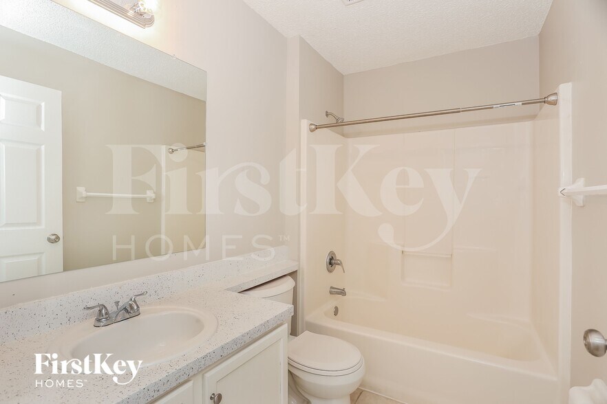 Building Photo - 12262 Gehrig Dr