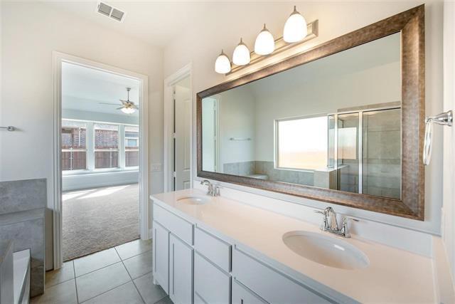 Building Photo - 4422 Juniper Ln