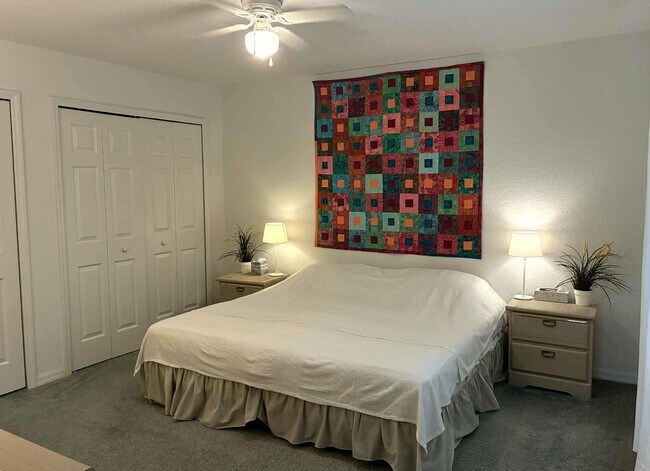 Building Photo - 1820 Waterford Dr