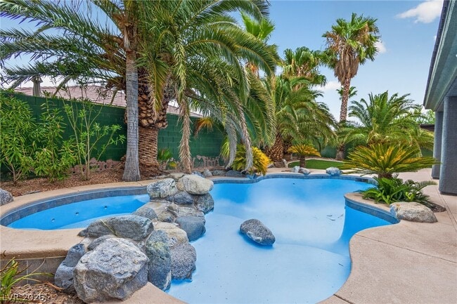 Building Photo - 8606 Kennedy Heights Ct