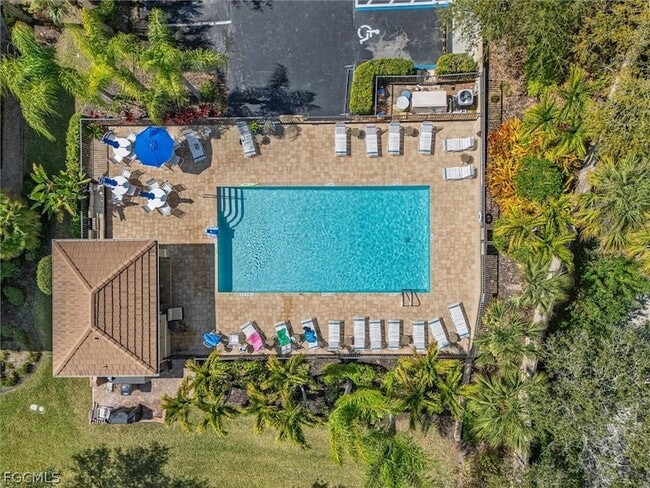 Building Photo - 3181 Cottonwood Bend