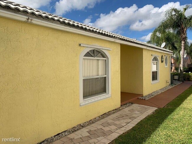 Building Photo - 3 br, 2 bath House - 202 Wedgewood Cir