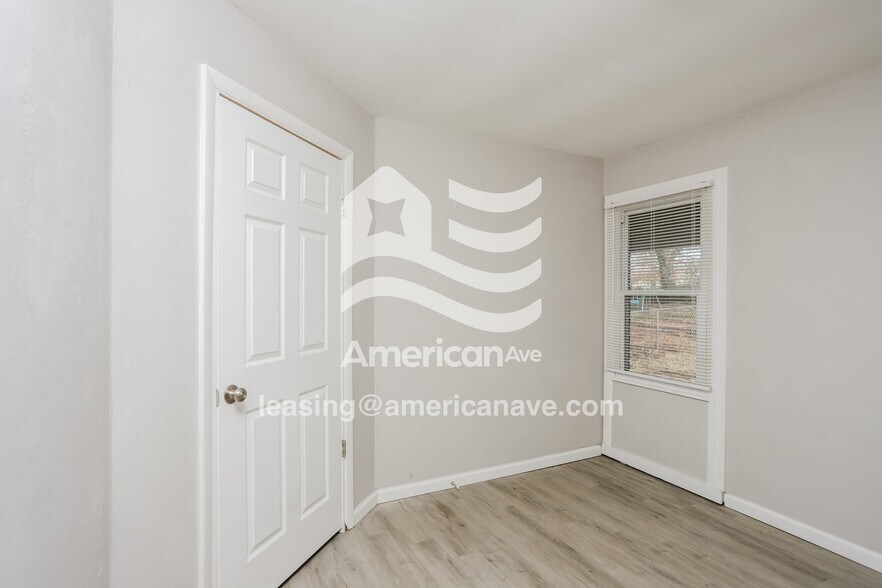 Building Photo - 3584 Gordon Ave