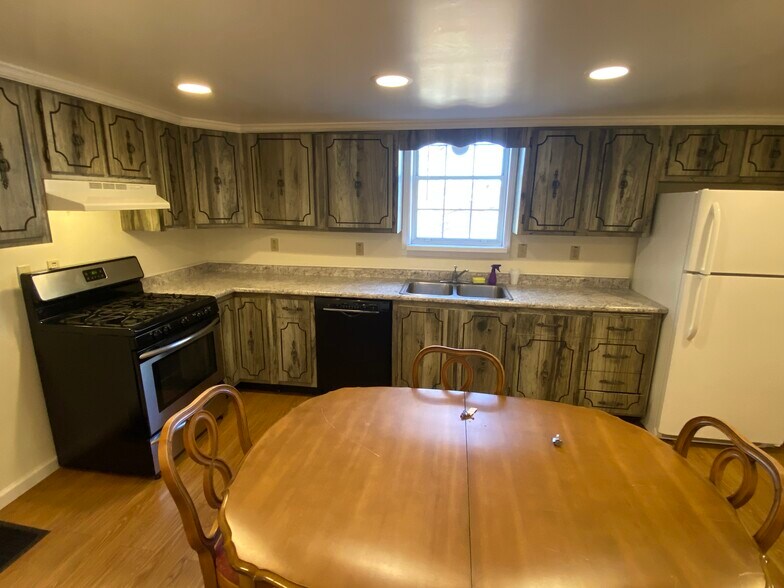 Building Photo - 311 S Pennsylvania Ave