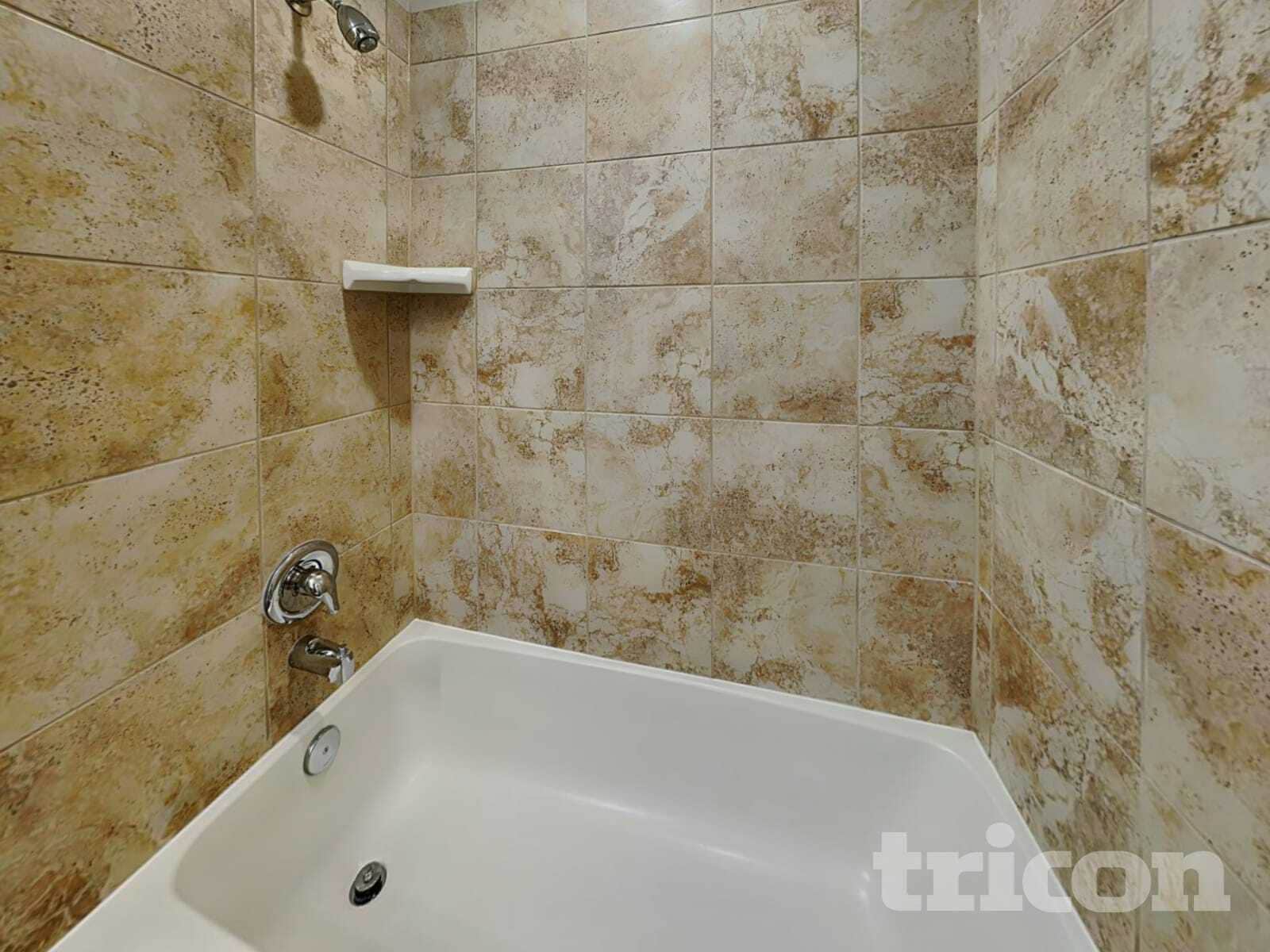 Building Photo - 20660 Dunrobin Dr