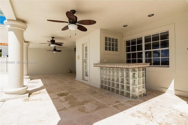 Building Photo - 1400 Stillwater Dr