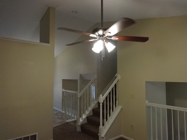 Building Photo - 1169 Vera Pl