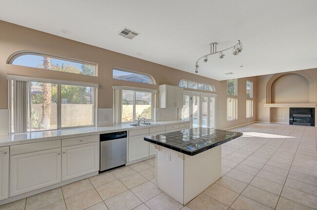 Building Photo - Stunning Green Valley home with a pool in guard gated Legacy