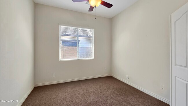 Building Photo - 13637 S 175th Dr